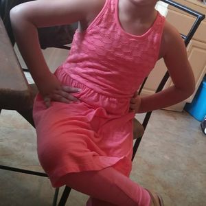 Meet your Posher, Thania